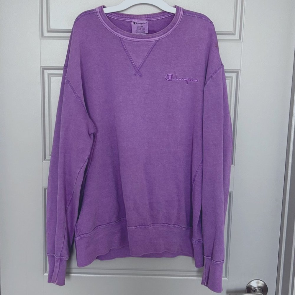 Urban Outfitters Champion Men's Purple Sweatshirt, Size L